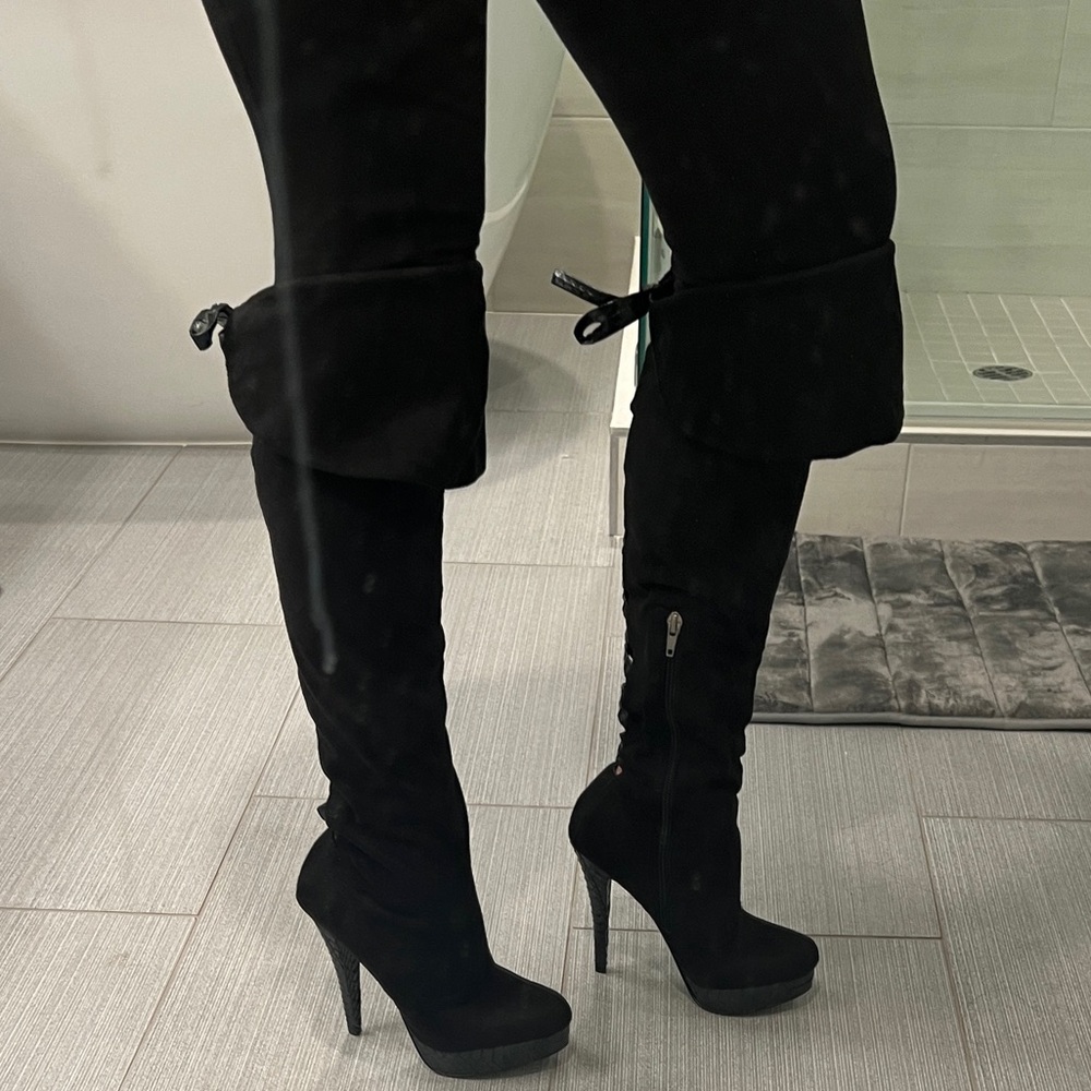 BEBE knee high suede lace up boots